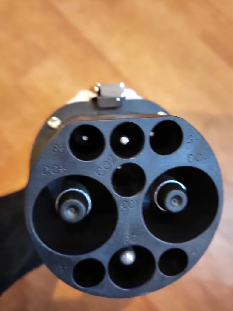DC EV Socket